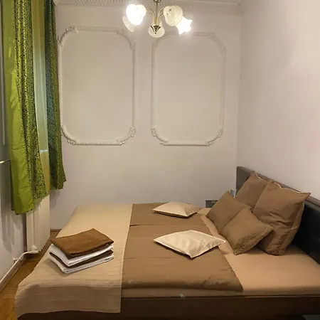 & And Center