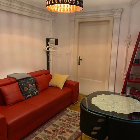 Apartment & And Center