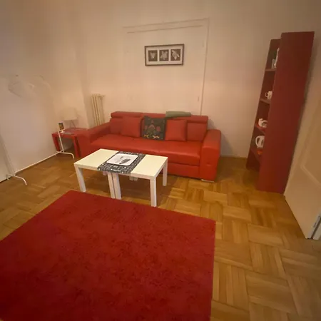 & And Center Apartment Budapest