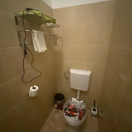 & And Center Διαμέρισμα Βουδαπέστη
