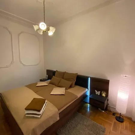 & And Center * Budapest