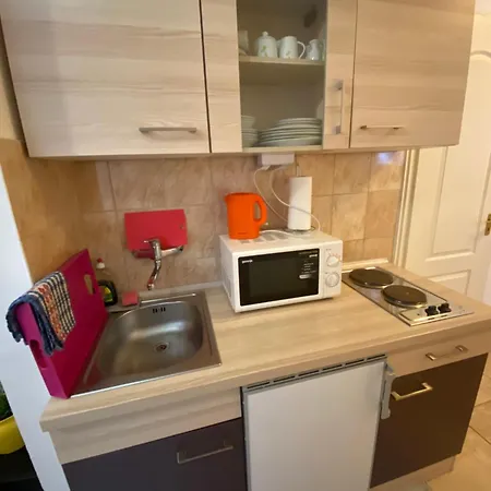 Apartament & And Center